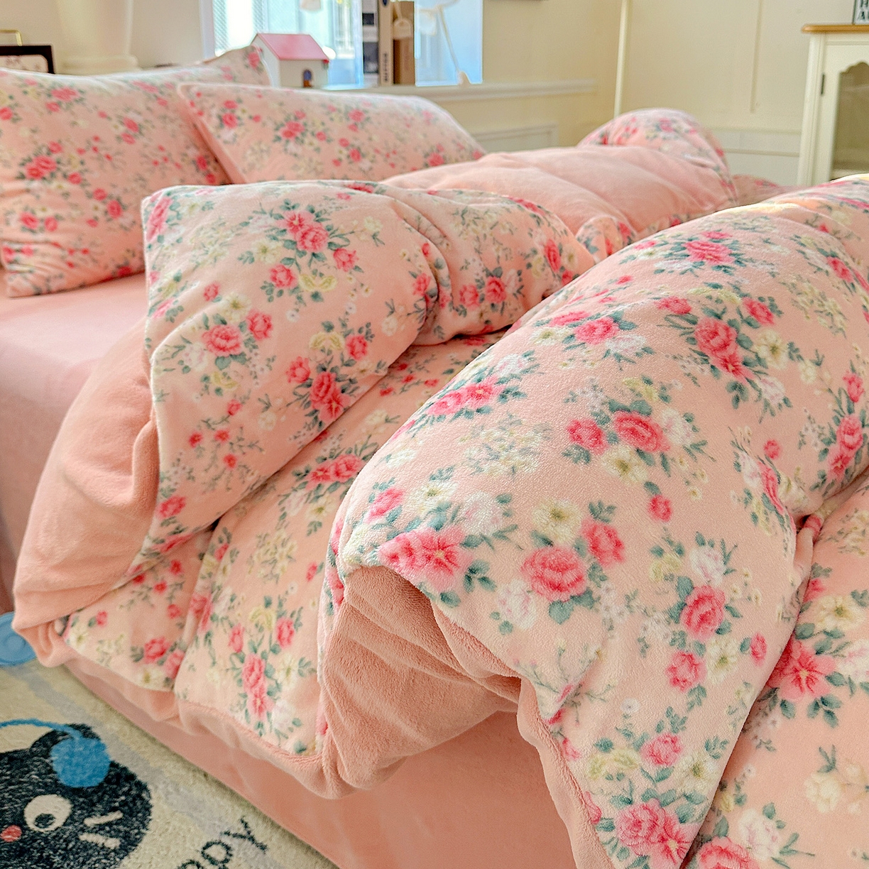 91家纺网 家纺一手货源 找家纺 水木坊 2025新款A加厚牛奶绒印花四件套-含买家秀 星辰闪烁