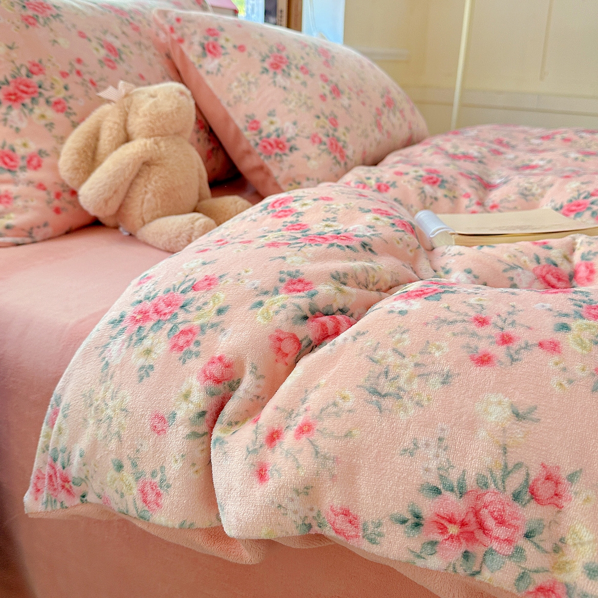 91家纺网 家纺一手货源 找家纺 水木坊 2025新款A加厚牛奶绒印花四件套-含买家秀 星辰闪烁