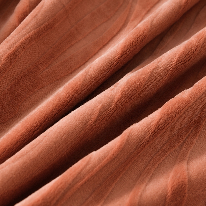 91家纺网 家纺一手货源 找家纺 妮恒美 2025新款直播爆款牛奶绒四件套雕花压线款法莱绒四件套11 梦幻-焦糖