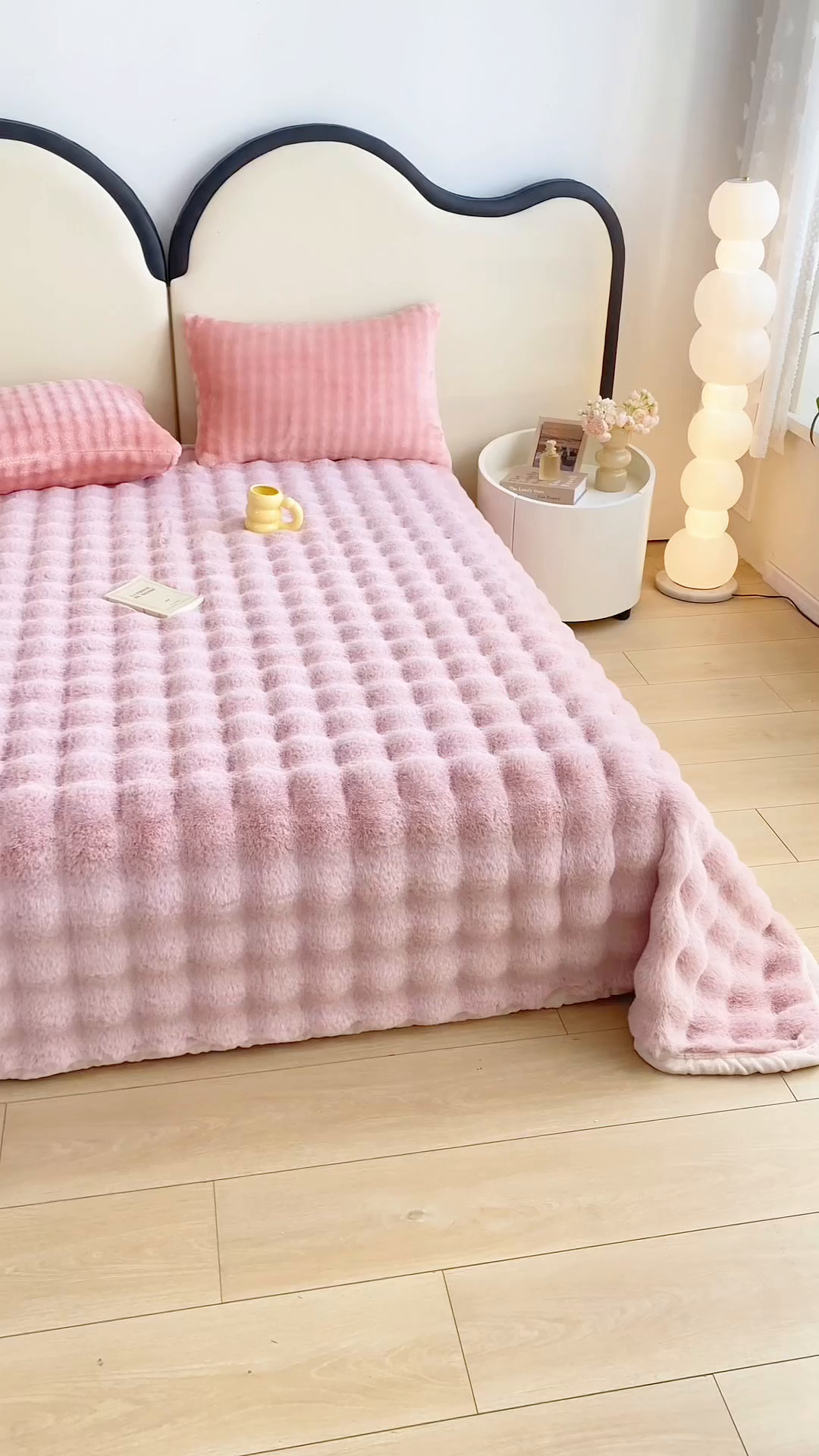 91家纺网 家纺一手货源 找家纺 品乐家纺 2025新款秋冬A类高克重300g泡泡兔绒保暖床单单品床单单件床单 泡泡 粉豆沙