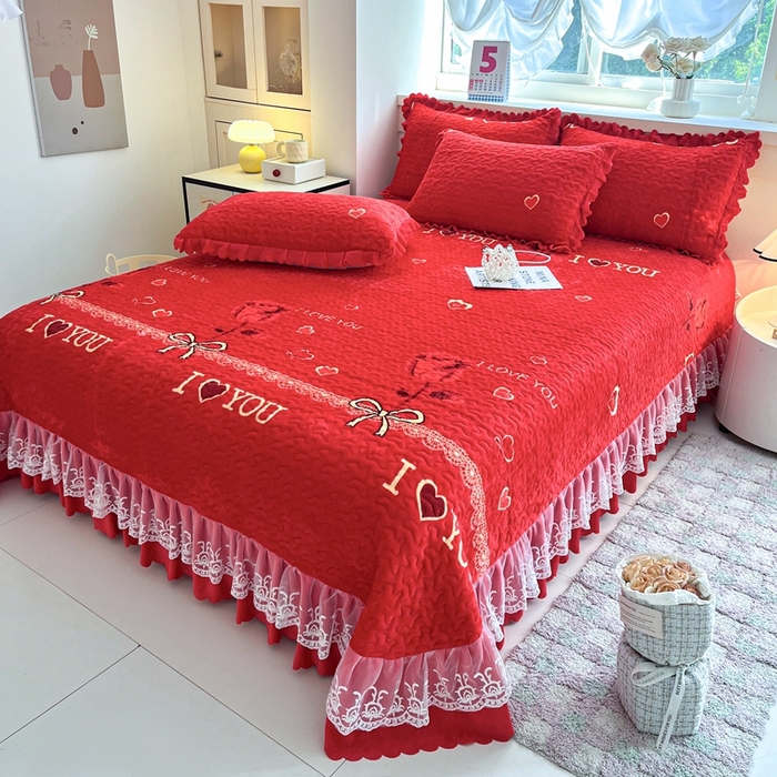 91家纺网 家纺一手货源 找家纺 铠畅 2025新款加厚牛奶绒床盖四件套 心心相恋