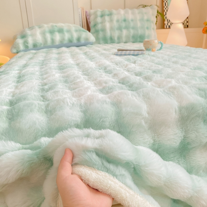 91家纺网 家纺一手货源 找家纺 品乐家纺 2025新款秋冬A类高克重300g泡泡兔绒保暖床单单品床单单件床单 炫彩 青草绿