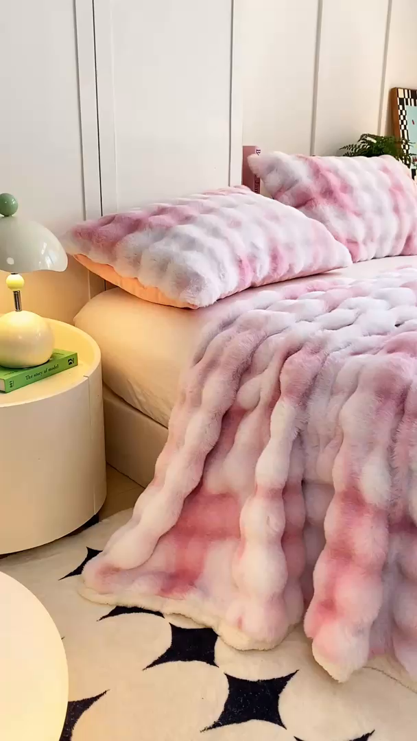 91家纺网 家纺一手货源 找家纺 品乐家纺 2025新款秋冬A类高克重300g泡泡兔绒保暖床单单品床单单件床单 炫彩 胭脂粉