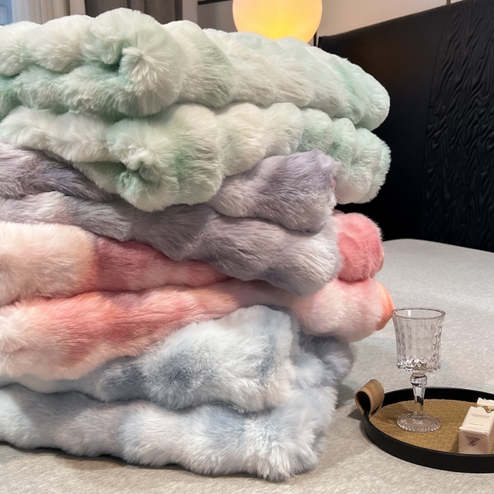 91家纺网 家纺一手货源 找家纺 品乐家纺 2025新款秋冬A类高克重300g泡泡兔绒保暖被套单品被套单件被套 组合图仅供展示不可下单