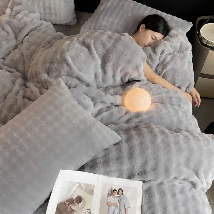 91家纺网 家纺一手货源 找家纺 品乐家纺 2025新款秋冬A类高克重300g泡泡兔绒保暖被套单品被套单件被套 泡泡  星空灰