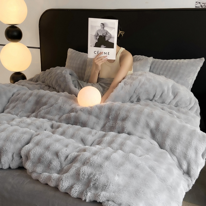91家纺网 家纺一手货源 找家纺 品乐家纺 2025新款秋冬A类高克重300g泡泡兔绒保暖被套单品被套单件被套 泡泡  星空灰