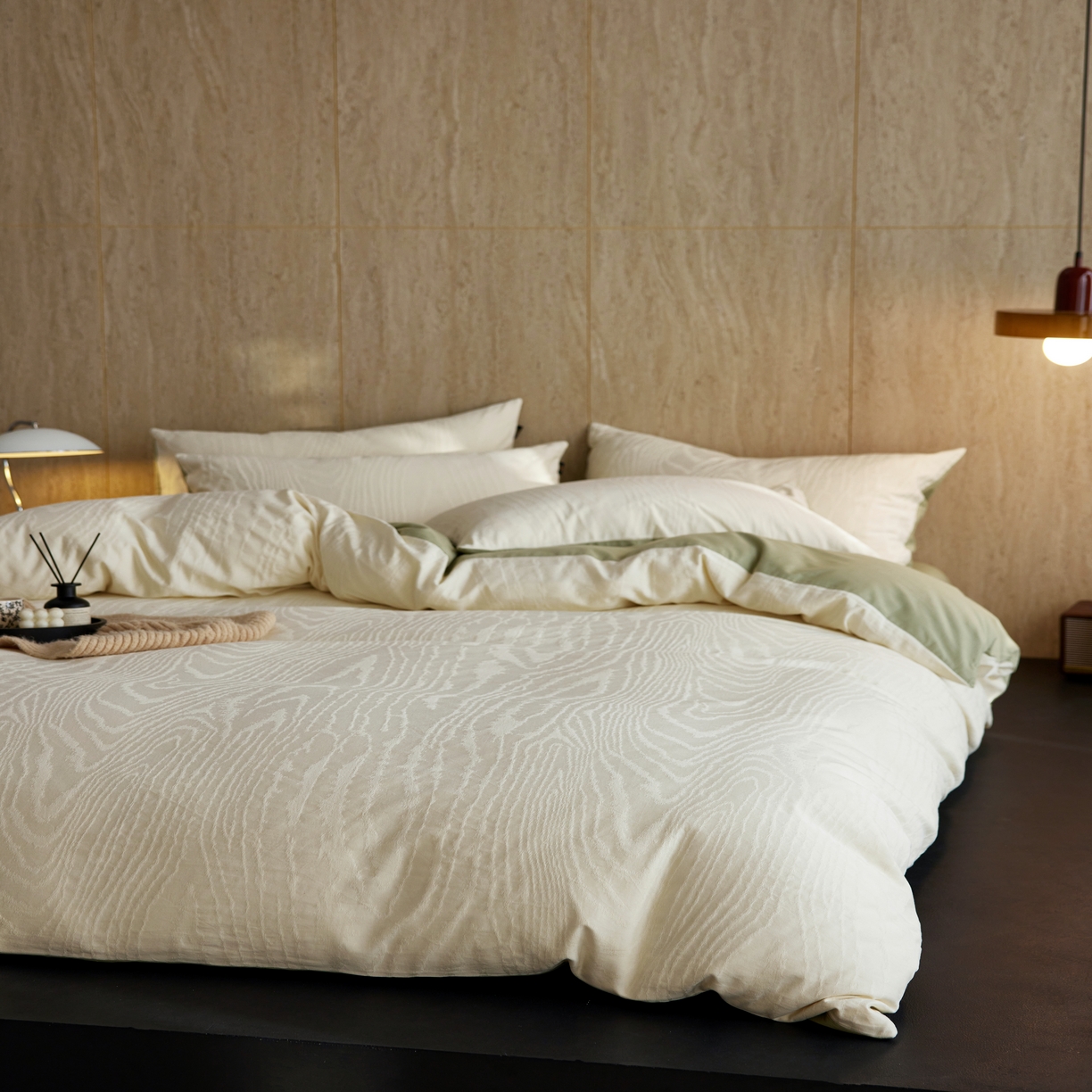 91家纺网 家纺一手货源 找家纺 （总）眷恋家纺 2025年全棉染色提花四件套浮光跃川