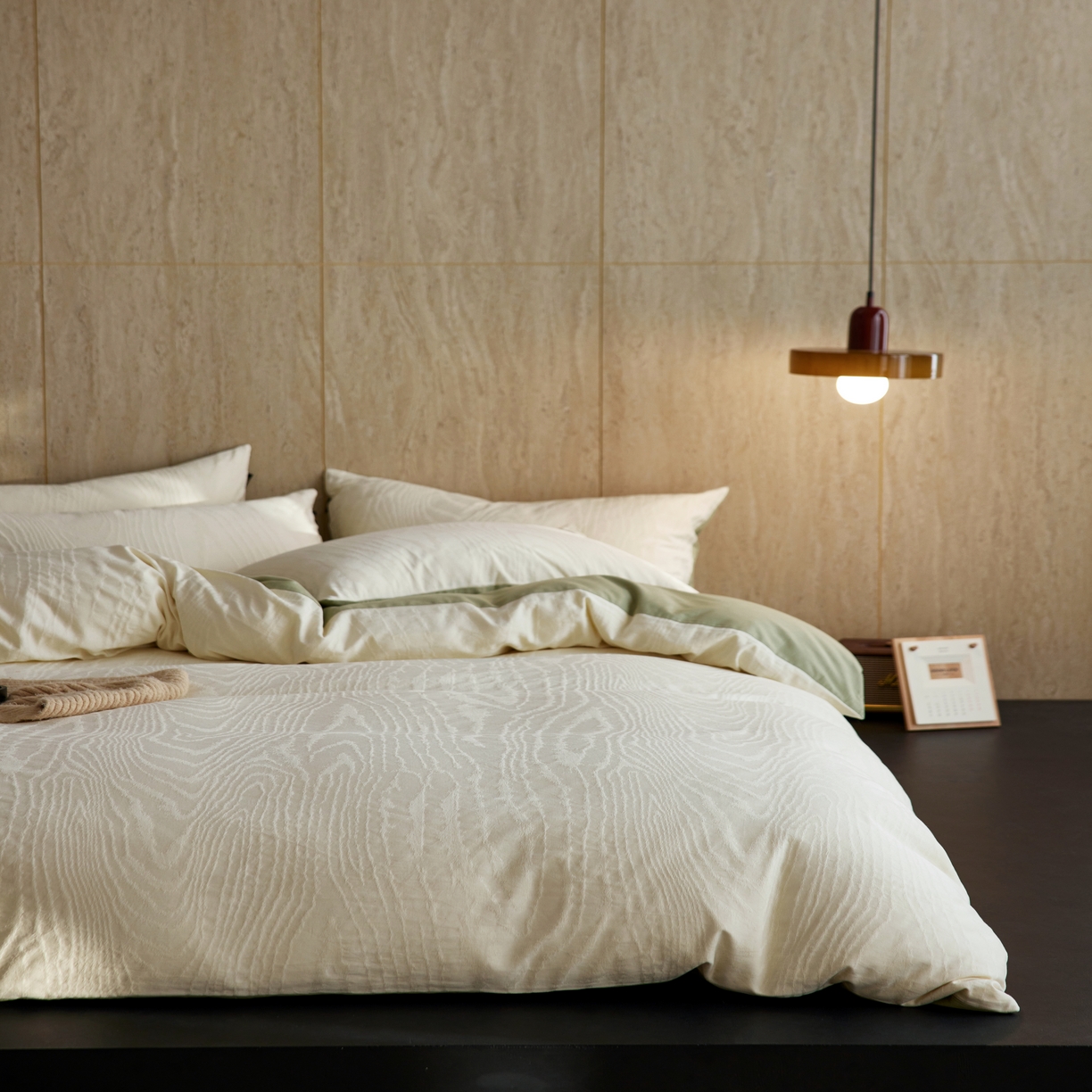 91家纺网 家纺一手货源 找家纺 （总）眷恋家纺 2025年全棉染色提花四件套浮光跃川