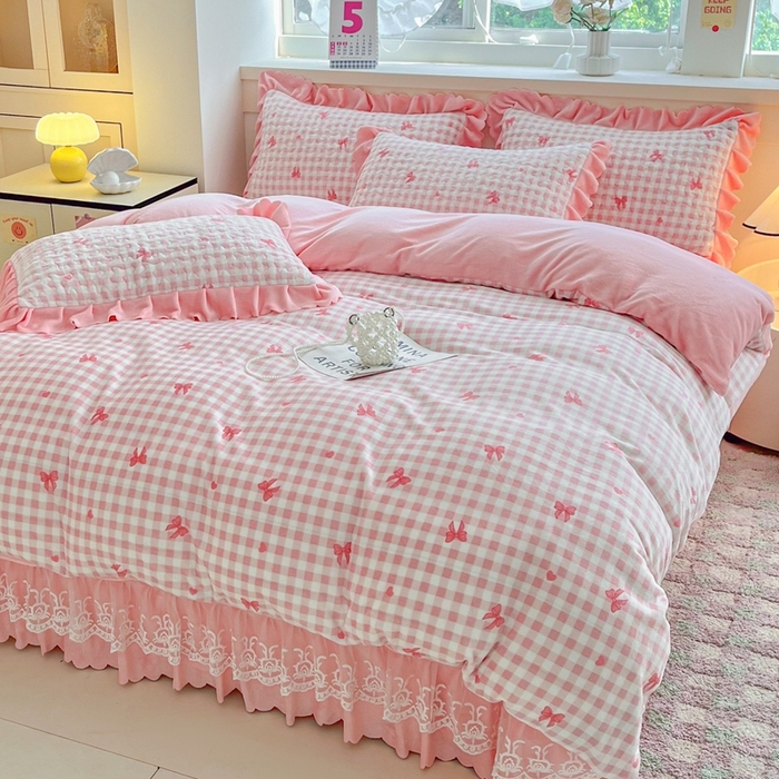 91家纺网 家纺一手货源 找家纺 铠畅 2025新款加厚牛奶绒床盖四件套 蜜糖蝴蝶结