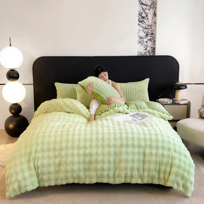 91家纺网 家纺一手货源 找家纺 品乐家纺 2025新款秋冬A类高克重300g泡泡兔绒保暖被套单品被套单件被套 泡泡  淡雅绿