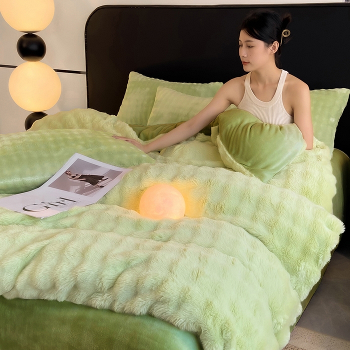 91家纺网 家纺一手货源 找家纺 品乐家纺 2025新款秋冬A类高克重300g泡泡兔绒保暖被套单品被套单件被套 泡泡  淡雅绿