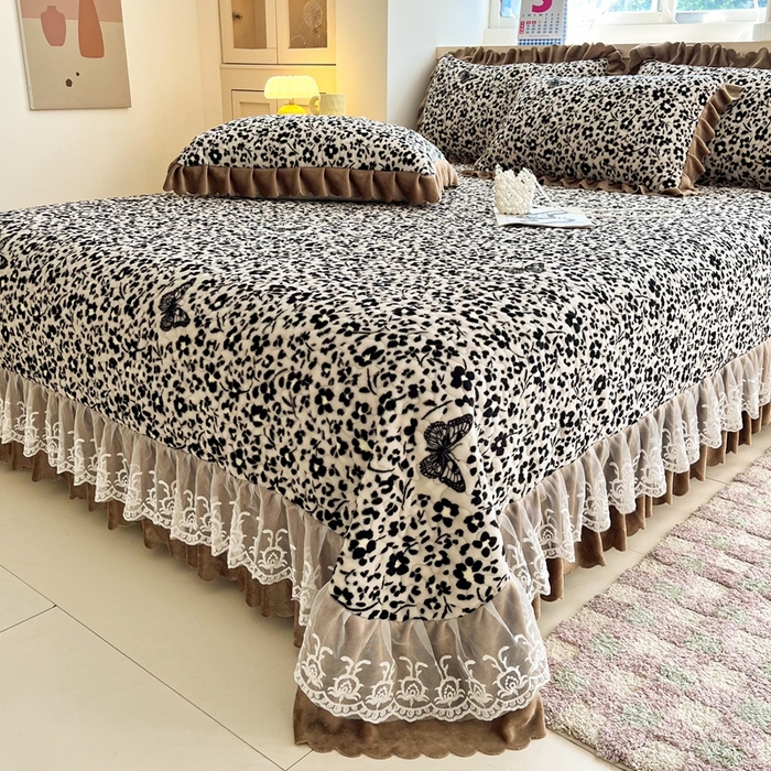 91家纺网 家纺一手货源 找家纺 铠畅 2025新款加厚牛奶绒床盖四件套 翩翩起舞