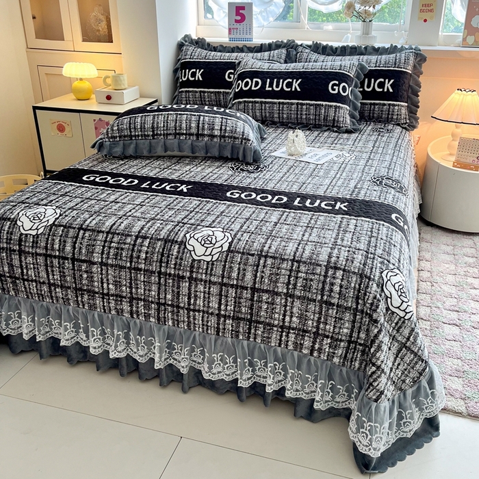 91家纺网 家纺一手货源 找家纺 铠畅 2025新款加厚牛奶绒床盖四件套 午后巴黎