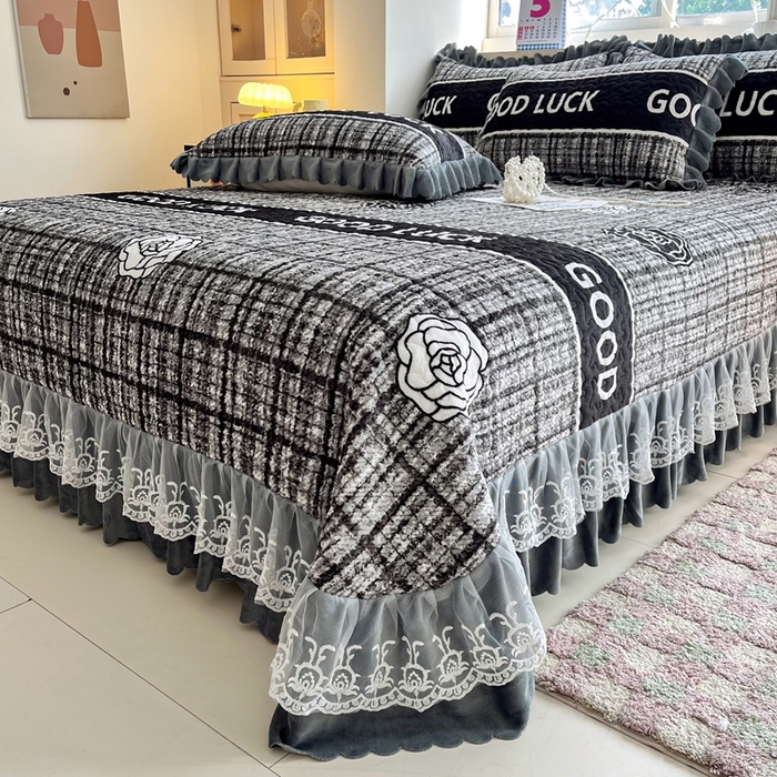 91家纺网 家纺一手货源 找家纺 铠畅 2025新款加厚牛奶绒床盖四件套 午后巴黎