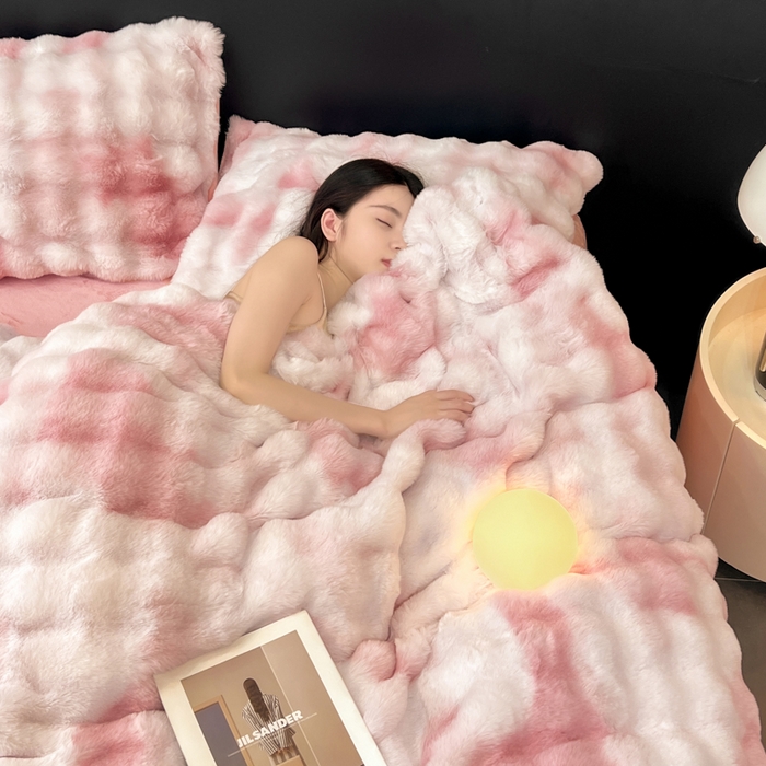 91家纺网 家纺一手货源 找家纺 品乐家纺 2025新款秋冬A类高克重300g泡泡兔绒保暖被套单品被套单件被套 炫彩   胭脂粉