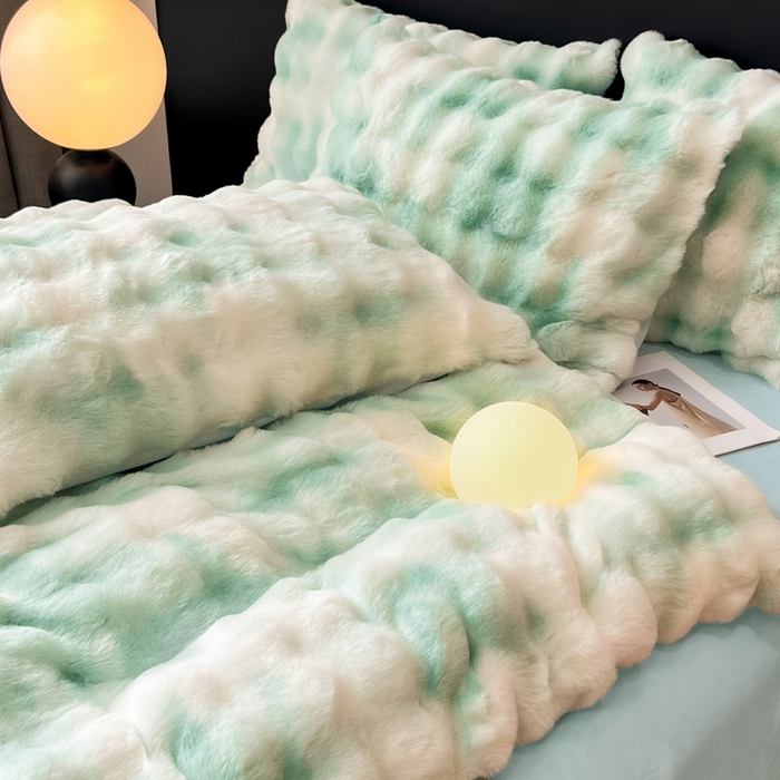 91家纺网 家纺一手货源 找家纺 品乐家纺 2025新款秋冬A类高克重300g泡泡兔绒保暖被套单品被套单件被套 炫彩  青草绿