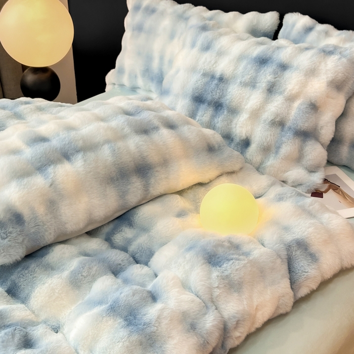 91家纺网 家纺一手货源 找家纺 品乐家纺 2025新款秋冬A类高克重300g泡泡兔绒保暖被套单品被套单件被套 炫彩 清水兰