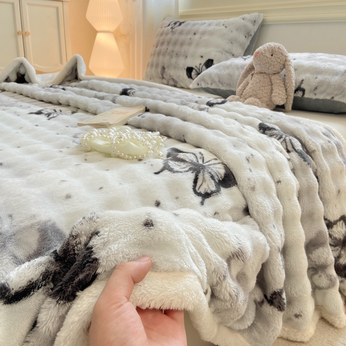 91家纺网 家纺一手货源 找家纺 品乐家纺 2025新款秋冬高克重牛奶绒保暖床单单品床单单件床单 蝶舞