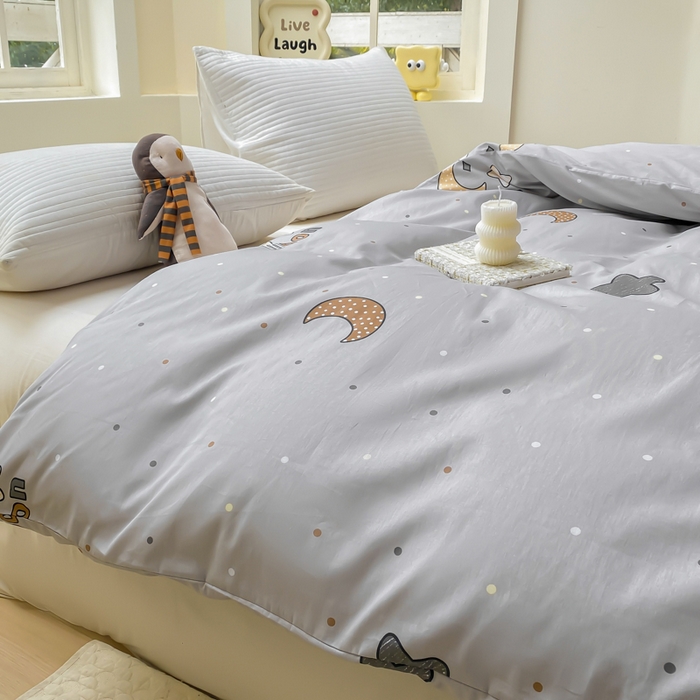 91家纺网 家纺一手货源 找家纺 麋兔 2025新款全棉纯棉ins印花单品被套 被套单件 月之心-灰