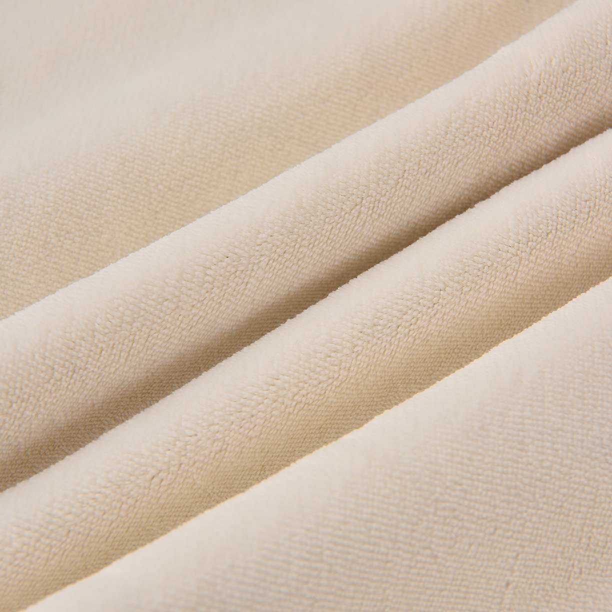 91家纺网 家纺一手货源 找家纺 湘雪家居  2025新款高克重纯色一字绣刺绣牛奶绒床单款床盖款四件套 提供买家秀 经典款-奶白色