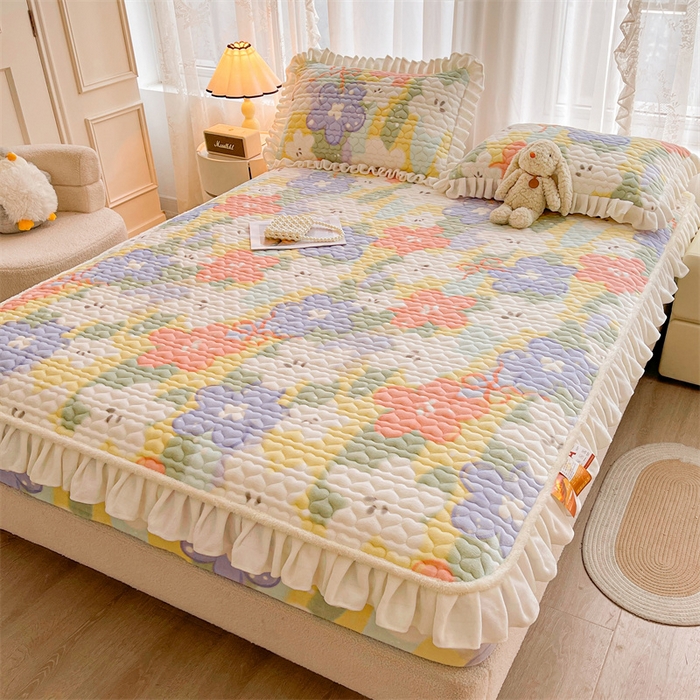 91家纺网 家纺一手货源 找家纺 雯豆家纺 2025新款牛奶绒花边床笠单床笠单品床笠单件床笠 牛奶绒花边床笠-春日妮彩