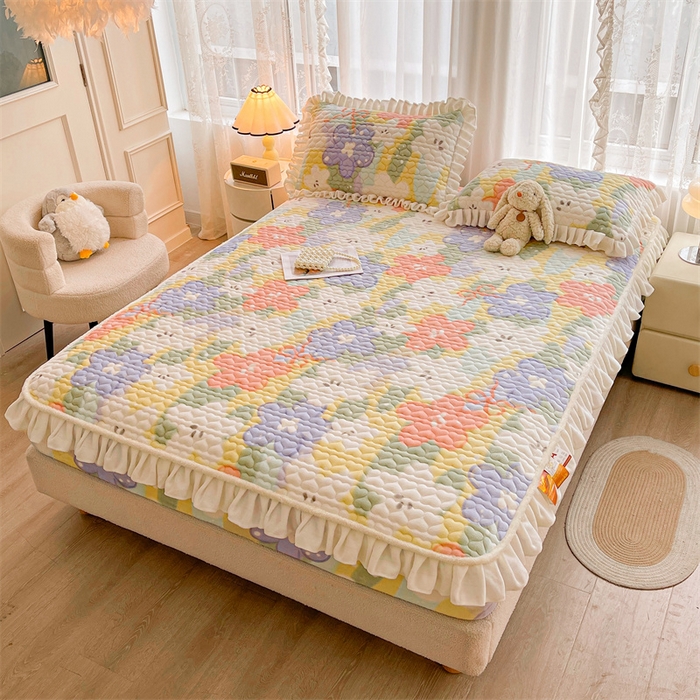 91家纺网 家纺一手货源 找家纺 雯豆家纺 2025新款牛奶绒花边床笠单床笠单品床笠单件床笠 牛奶绒花边床笠-春日妮彩