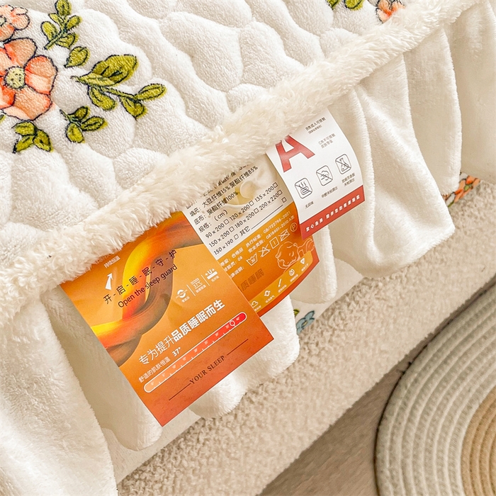 91家纺网 家纺一手货源 找家纺 雯豆家纺 2025新款牛奶绒花边床笠单床笠单品床笠单件床笠 牛奶绒花边床笠-花影