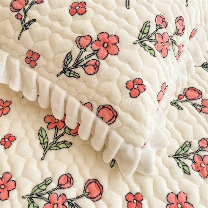 91家纺网 家纺一手货源 找家纺 雯豆家纺 2025新款牛奶绒花边床笠单床笠单品床笠单件床笠 牛奶绒花边床笠-花影重重