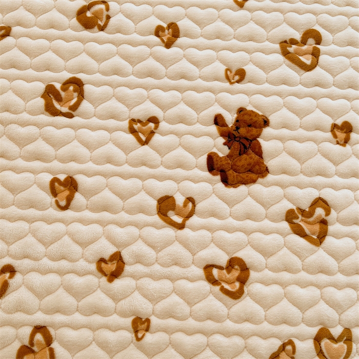 91家纺网 家纺一手货源 找家纺 雯豆家纺 2025新款牛奶绒花边床笠单床笠单品床笠单件床笠 牛奶绒花边床笠-亲子熊