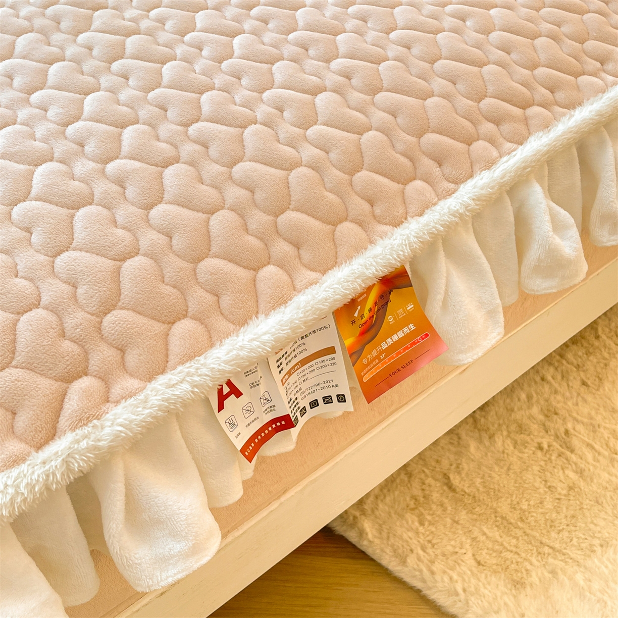 91家纺网 家纺一手货源 找家纺 雯豆家纺 2025新款牛奶绒花边床笠单床笠单品床笠单件床笠 牛奶绒花边床笠-山茶杏