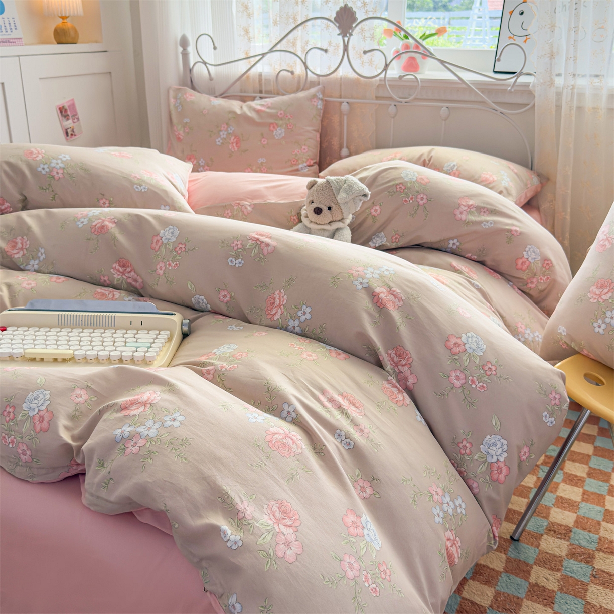 91家纺网 家纺一手货源 找家纺 恒爱家纺 2025新款全棉花卉四件套 络新妇