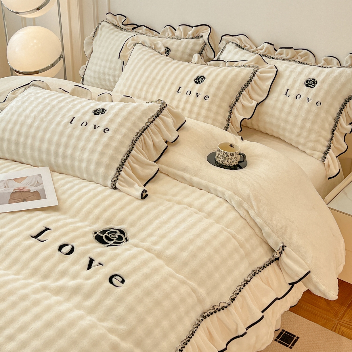 91家纺网 家纺一手货源 找家纺 （总）言熙居家纺 2025新款牛奶绒绣花四件套