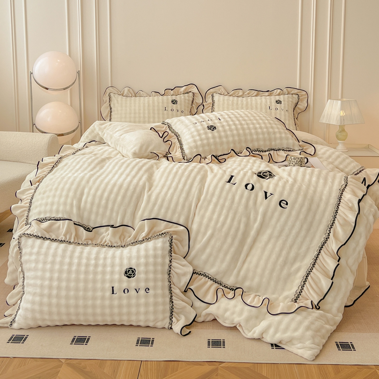 91家纺网 家纺一手货源 找家纺 （总）言熙居家纺 2025新款牛奶绒绣花四件套