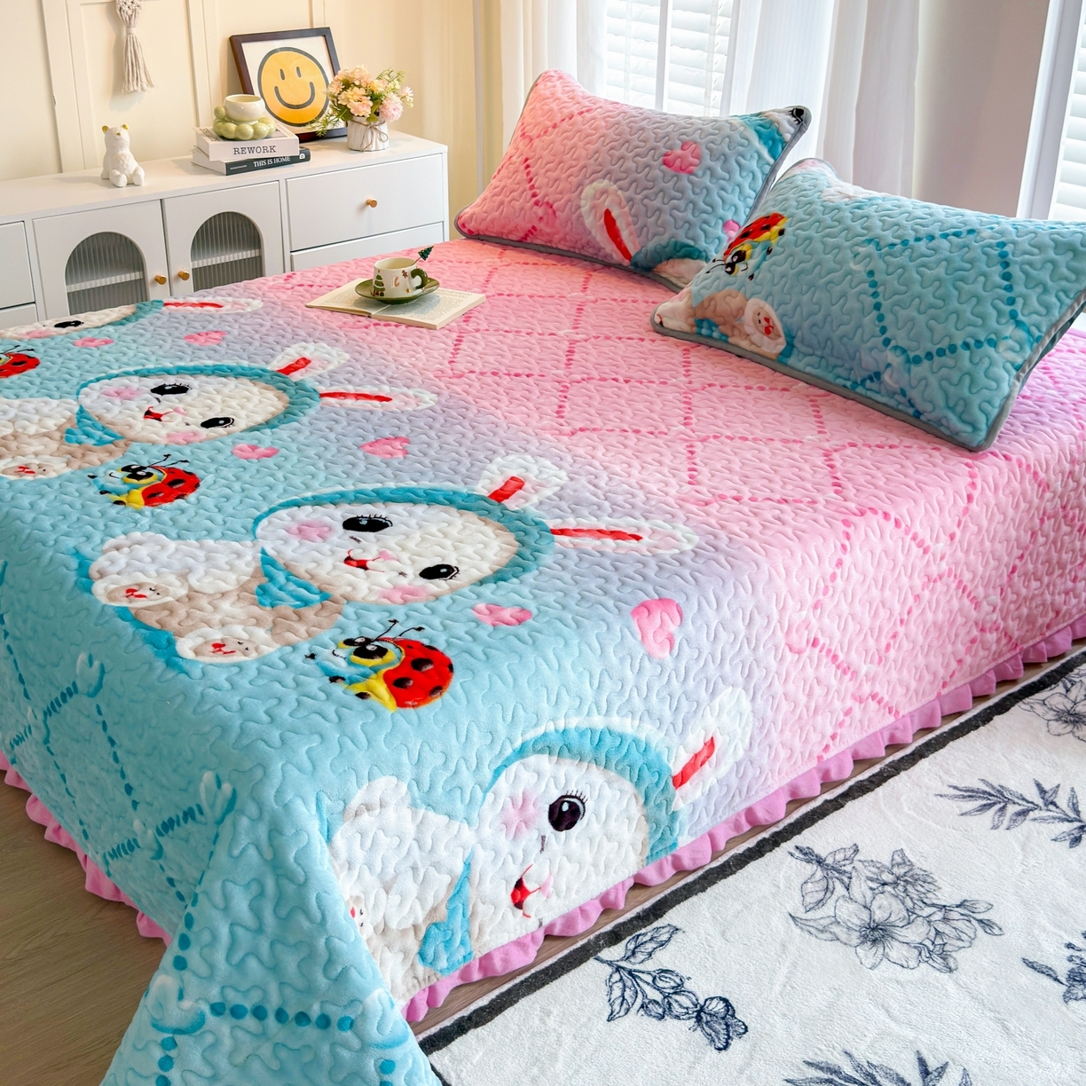 91家纺网 家纺一手货源 找家纺 （总）梓依家纺 2025新款牛奶绒花边单床盖三件套四件套