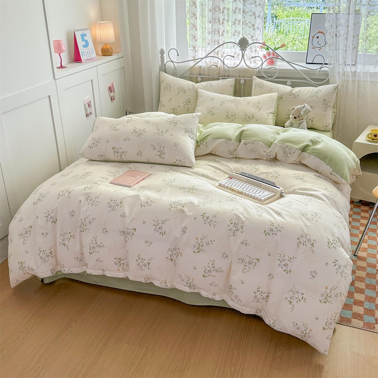 91家纺网 家纺一手货源 找家纺 恒爱家纺 2025新款全棉花卉四件套 鸢尾花