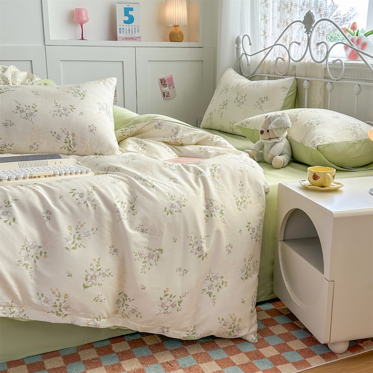 91家纺网 家纺一手货源 找家纺 恒爱家纺 2025新款全棉花卉四件套 鸢尾花