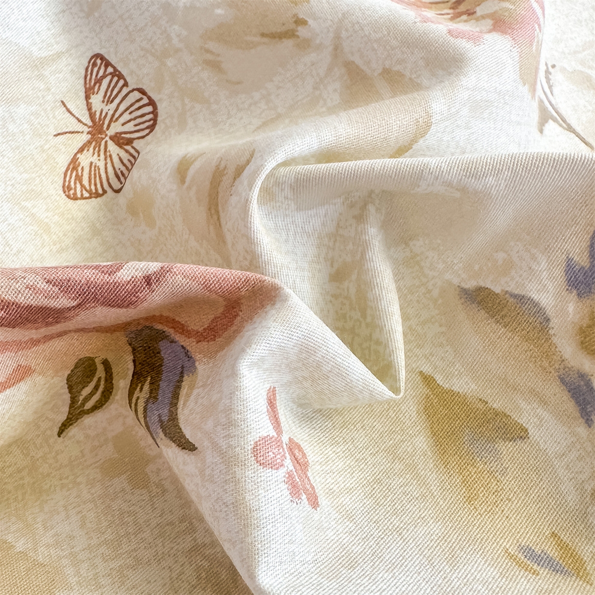 91家纺网 家纺一手货源 找家纺 恒爱家纺 2025新款全棉花卉四件套 月下美人