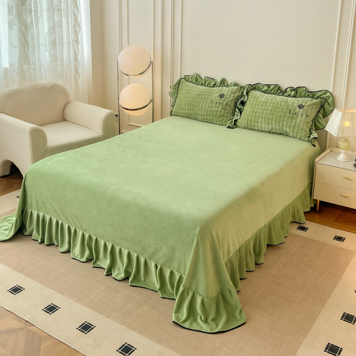 91家纺网 家纺一手货源 找家纺 言熙居家纺 2025新款牛奶绒绣花四件套 Love-绿