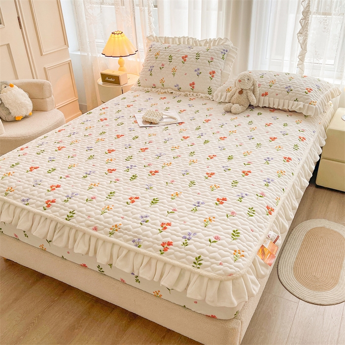 91家纺网 家纺一手货源 找家纺 雯豆家纺 2025新款牛奶绒花边床笠单床笠单品床笠单件床笠 牛奶绒花边床笠-心悦