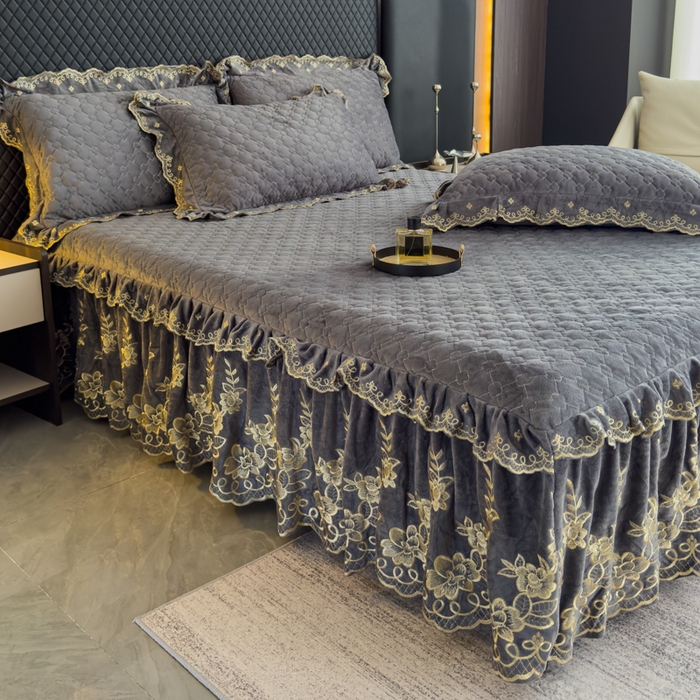 91家纺网 家纺一手货源 找家纺 （总）花香四季家纺 2025新款保暖绒绣花宝宝绒床裙系列