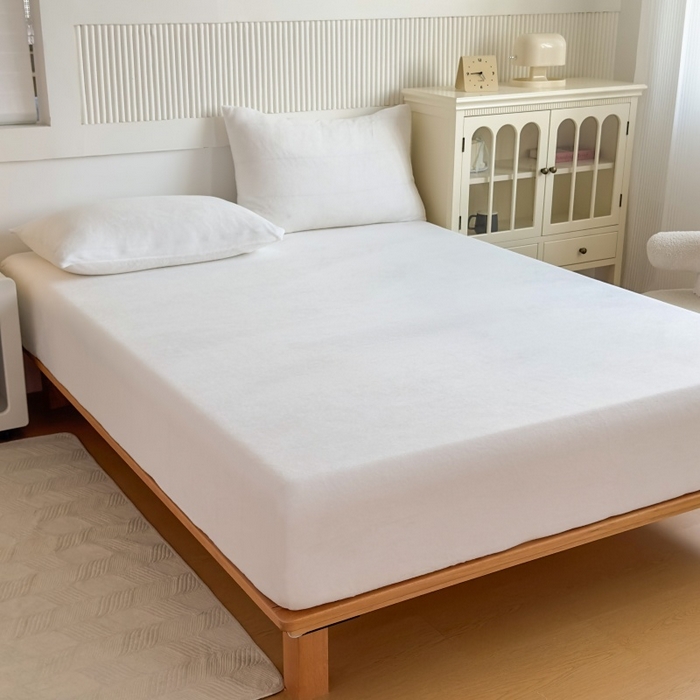 91家纺网 家纺一手货源 找家纺 璐维斯 2025新款秋冬保暖牛奶绒床笠床垫套保护套跨境外贸电商全尺寸现货 白色