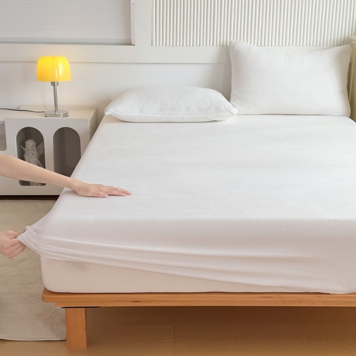 91家纺网 家纺一手货源 找家纺 璐维斯 2025新款秋冬保暖牛奶绒床笠床垫套保护套跨境外贸电商全尺寸现货 白色