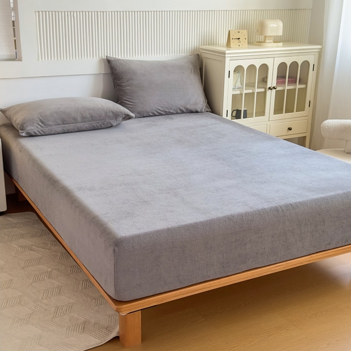 91家纺网 家纺一手货源 找家纺 璐维斯 2025新款秋冬保暖牛奶绒床笠床垫套保护套跨境外贸电商全尺寸现货 灰色