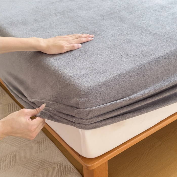 91家纺网 家纺一手货源 找家纺 璐维斯 2025新款秋冬保暖牛奶绒床笠床垫套保护套跨境外贸电商全尺寸现货 灰色