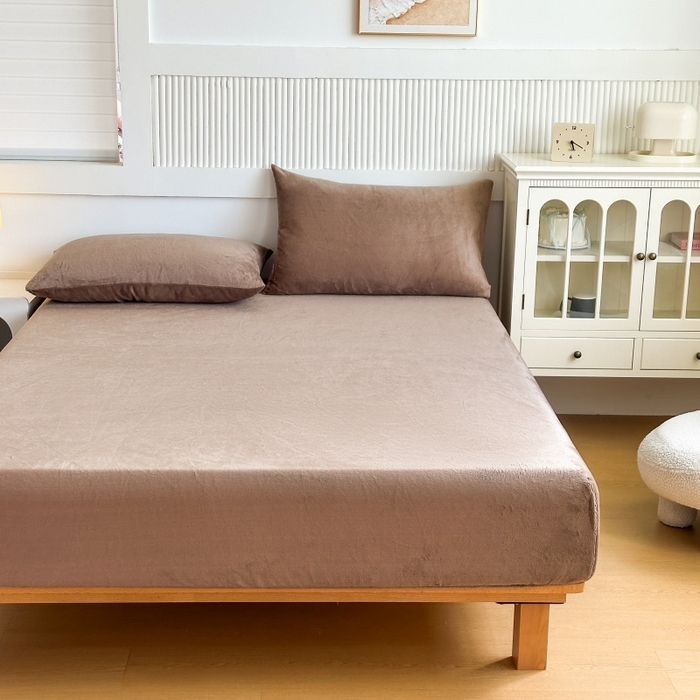 91家纺网 家纺一手货源 找家纺 璐维斯 2025新款秋冬保暖牛奶绒床笠床垫套保护套跨境外贸电商全尺寸现货 咖色