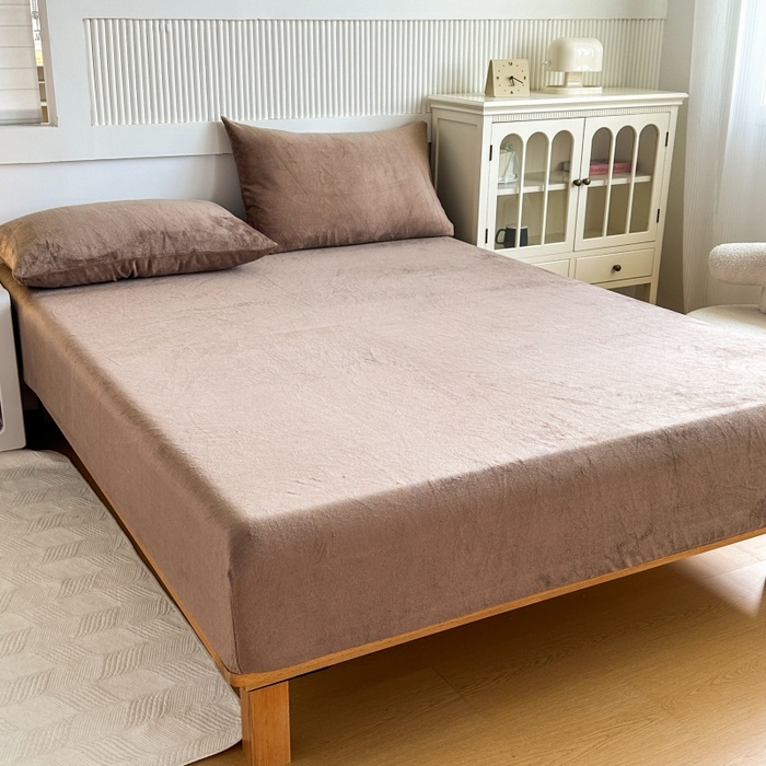 91家纺网 家纺一手货源 找家纺 璐维斯 2025新款秋冬保暖牛奶绒床笠床垫套保护套跨境外贸电商全尺寸现货 咖色