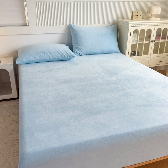 91家纺网 家纺一手货源 找家纺 璐维斯 2025新款秋冬保暖牛奶绒床笠床垫套保护套跨境外贸电商全尺寸现货 浅蓝