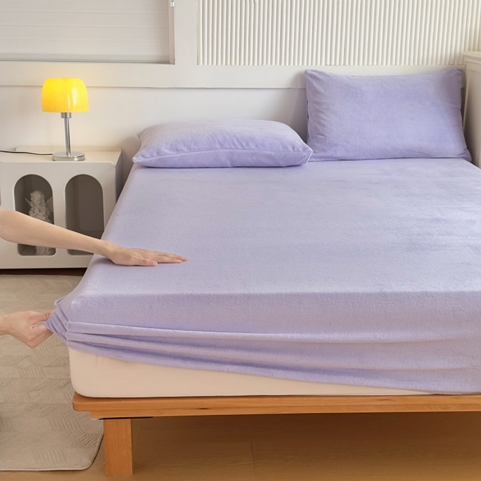 91家纺网 家纺一手货源 找家纺 璐维斯 2025新款秋冬保暖牛奶绒床笠床垫套保护套跨境外贸电商全尺寸现货 浅紫