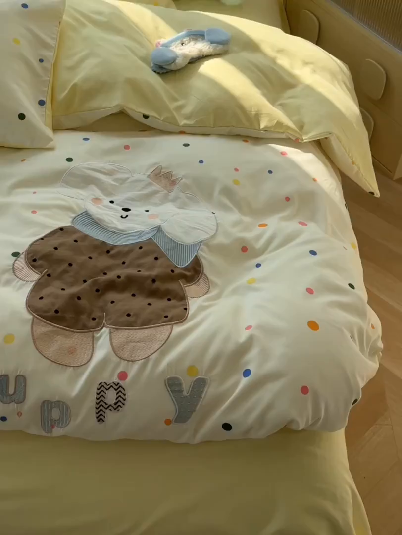 91家纺网 家纺一手货源 找家纺 （总）子钦家纺 2025新款云朵棉水洗棉贴布绣床单床笠四件套