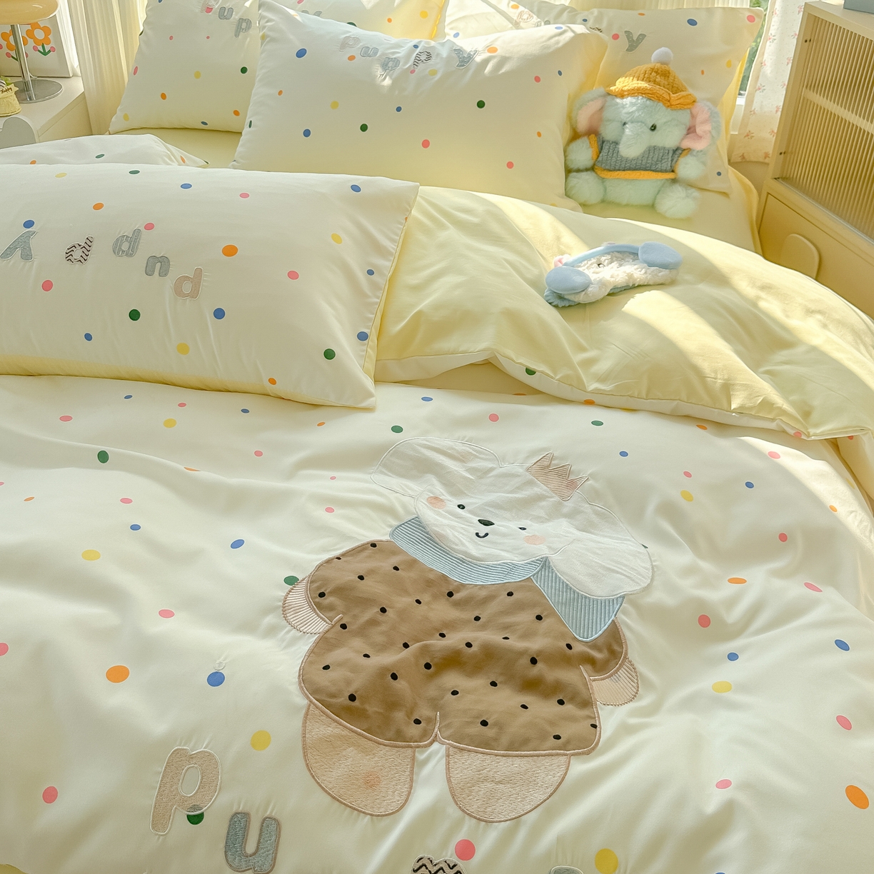 91家纺网 家纺一手货源 找家纺 （总）子钦家纺 2025新款云朵棉水洗棉贴布绣床单床笠四件套